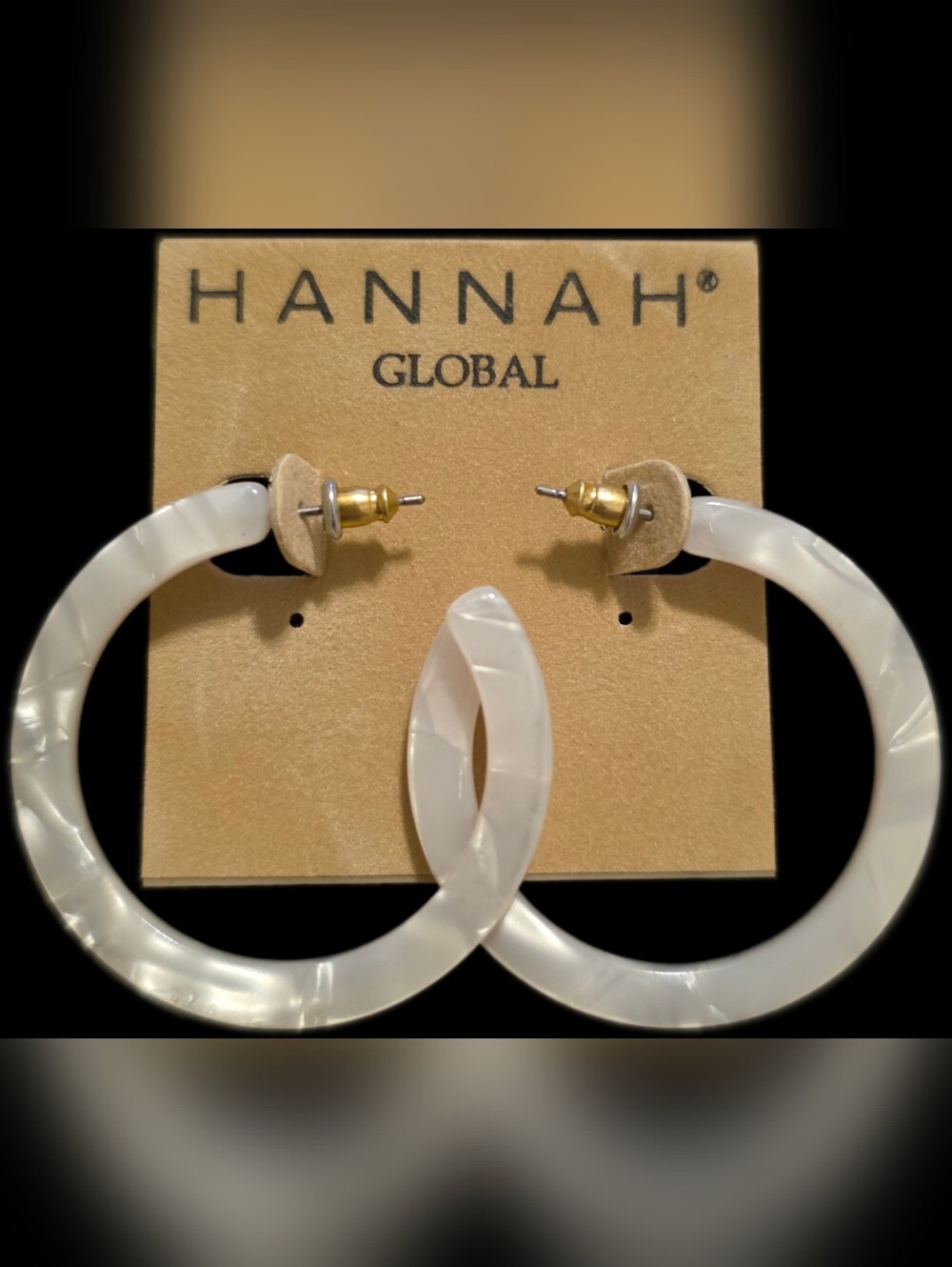 White Marbled Resin Hoop Earrings - Picture 2 of 4